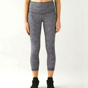 LuLuLemon Wunder Under crop legging grey static Sz 4